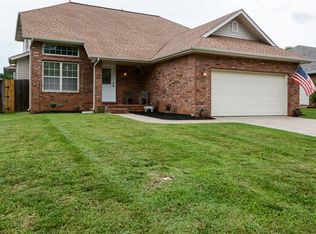 3805 W Wilderness St, Springfield, MO 65807