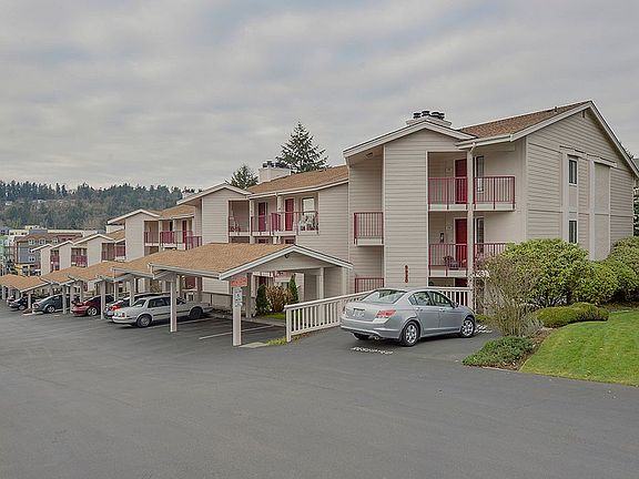 3rd image of 9920 NE 119th St APT 202