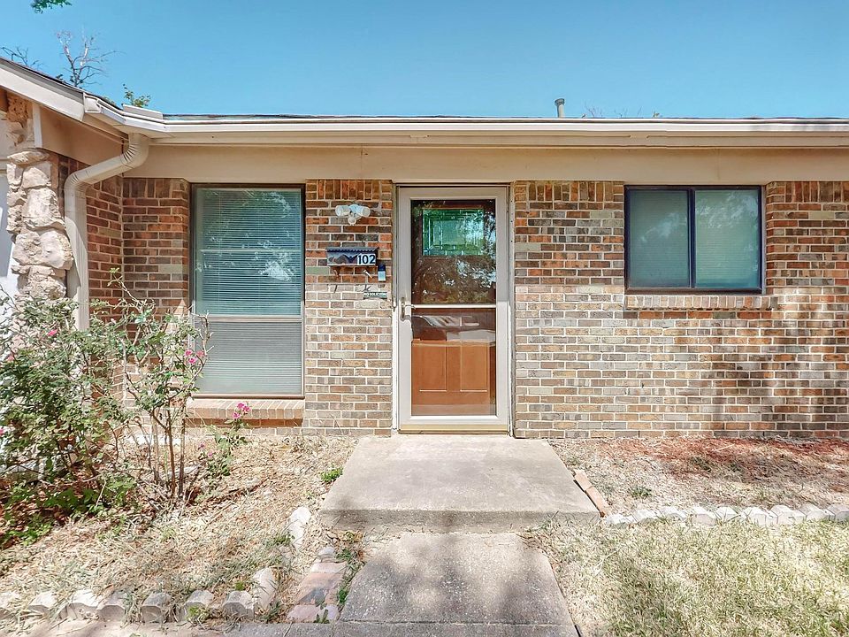 1st image of 102 Mariana Dr