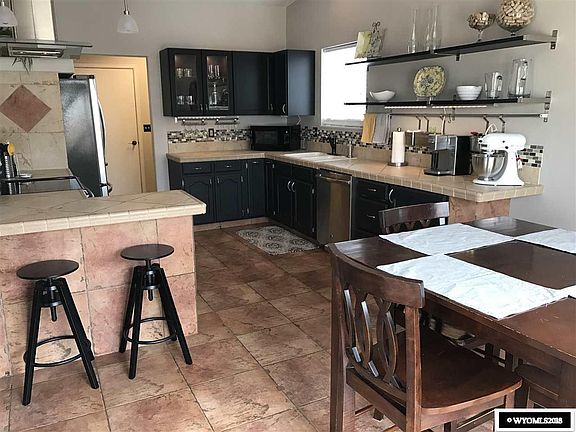 2nd image of 2736 Santa Cruz Dr