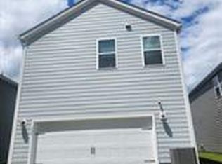 135 Emmett Dr, Pineville, NC 28134