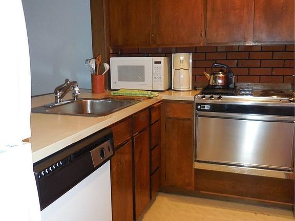 4th image of 10500 Mount Baker Hwy #205