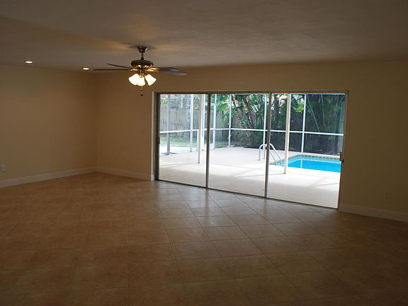 5th image of 4090 Lakespur Cir S