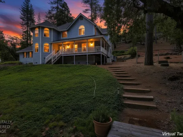 19407 Tiger Tail Rd, Grass Valley, CA 95949