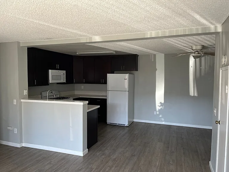 5805 Lauretta St #1-8 — Photo 3