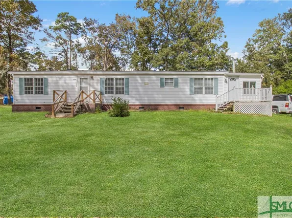 300 Deer Trail Lane, Midway, GA 31320