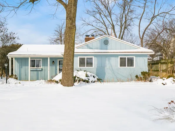 2674 Woodstock Rd, Columbus, OH 43221