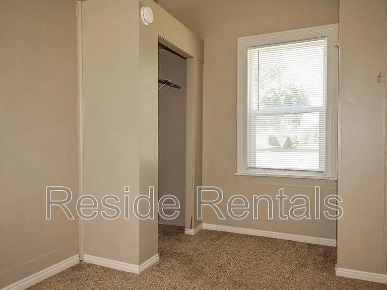 502 W Center St #1 — Photo 16