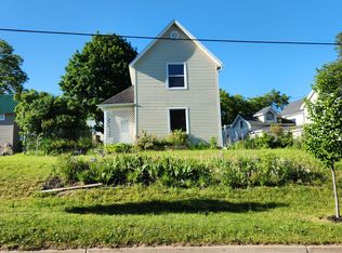 146 E Sheridan St, Petoskey, MI 49770