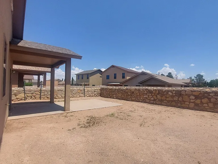 4768 Joseph Rodriguez Dr — Photo 5