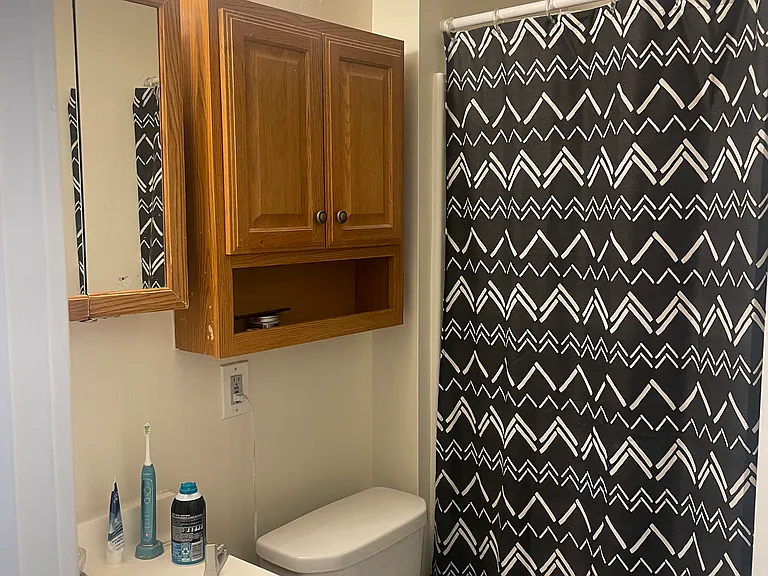 160 Farber Ln #3 — Photo 15