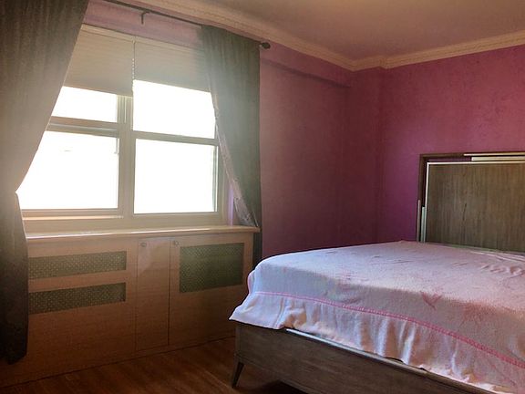 5th image of 2925 W 5th St APT 16D