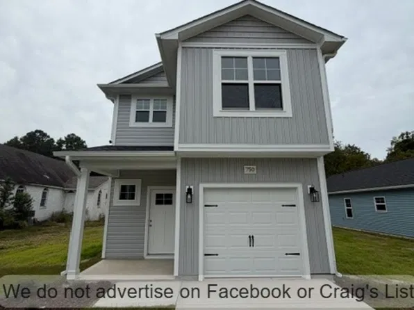 750 Chapel Hill Rd, Spring Lake, NC 28390