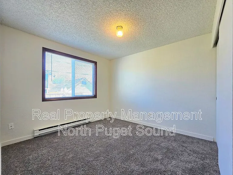 1421 Pine St #A — Photo 9