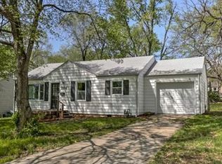 7814 W 60th St, Overland Park, KS 66202