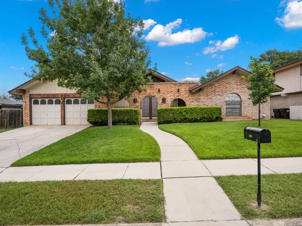 6339 PICKERING DR, San Antonio, TX 78238