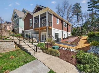 105 Fiori Hill Dr N, Hillsborough, NC 27278