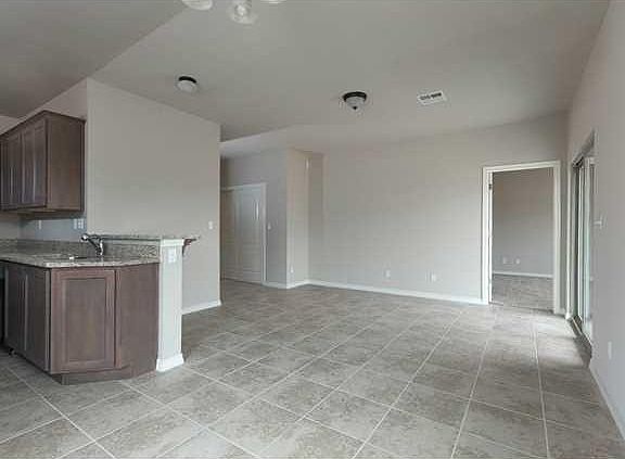 4th image of 14314 Loma Esmeralda Dr