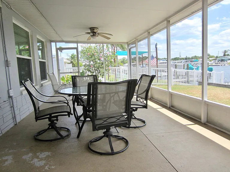 4512 Floramar Ter — Photo 26