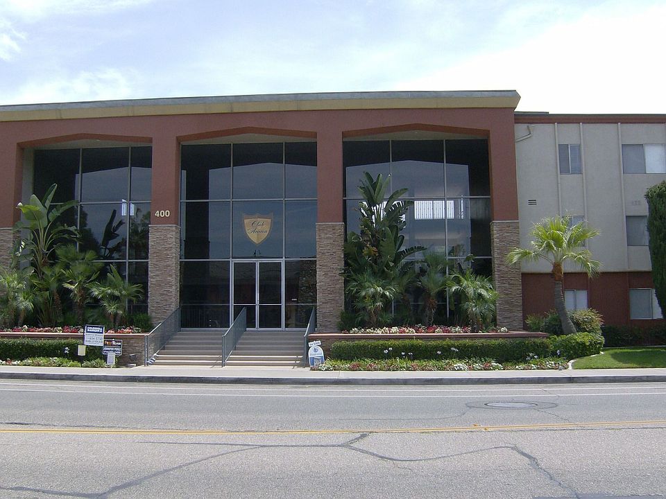 Club Acacia Condo's