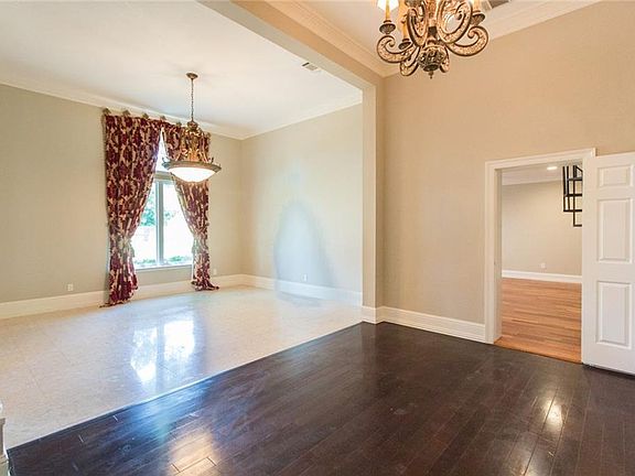5th image of 7506 Arborside Dr