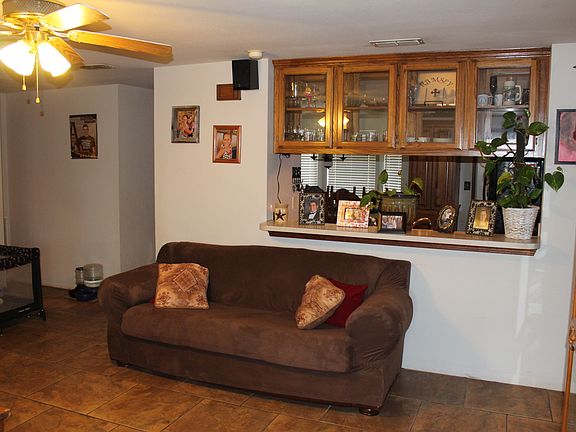 4th image of 113 Tumbleweed Ct