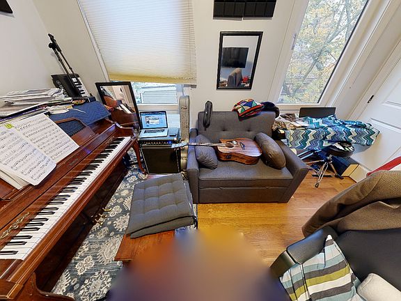 4th image of 168 Hampshire St APT 3A