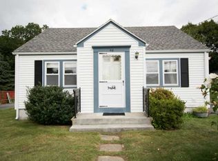 40 John Duggan Rd, Tiverton, RI 02878