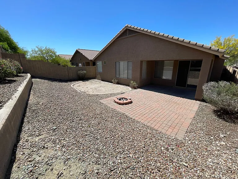 3720 W Rushmore Dr — Photo 35