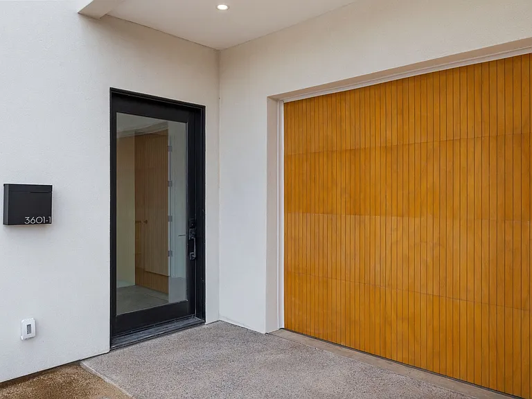 3601 E Coronado Rd #1 — Photo 4