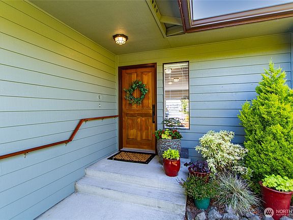 5th image of 37679 Teel Lane NE