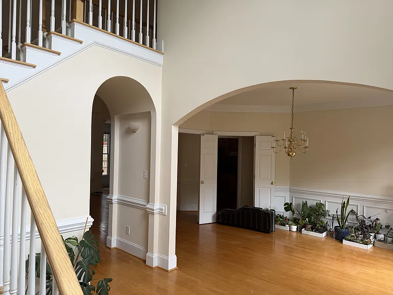 117 Council Gap Ct — Photo 6