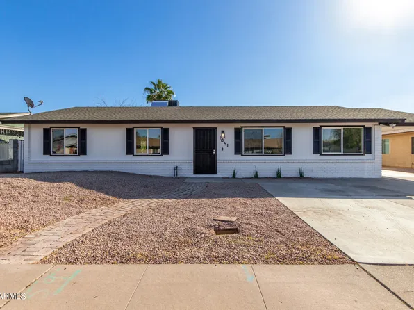 1051 W HILLVIEW Street, Mesa, AZ 85201