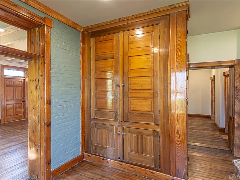 117 Montgomery Ave — Photo 24