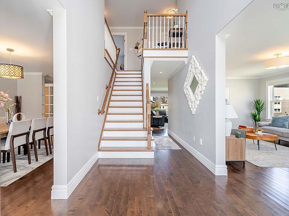 5th image of 276 Rutledge St