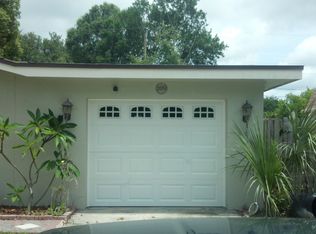 2070 Pinehurst Dr, Clearwater, FL 33763