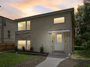 4315 W Melrose St #1, Chicago, IL 60641