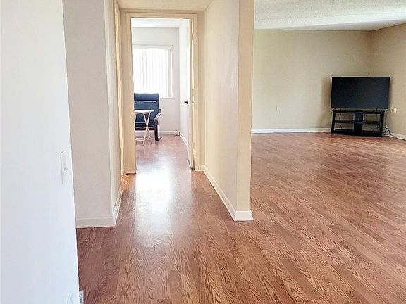 4th image of 5515 Paseo Del Lago W APT 2A