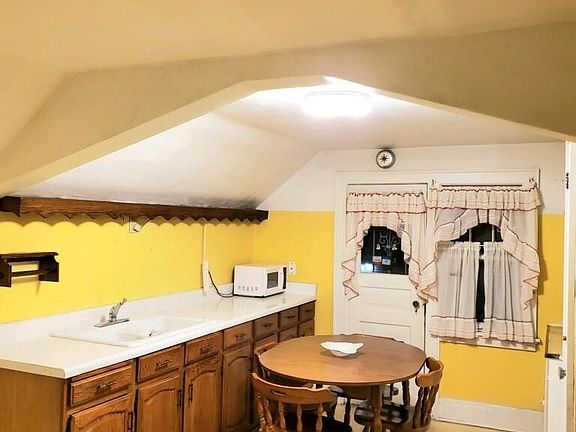 4th image of 5048 N 39th St #5048-A