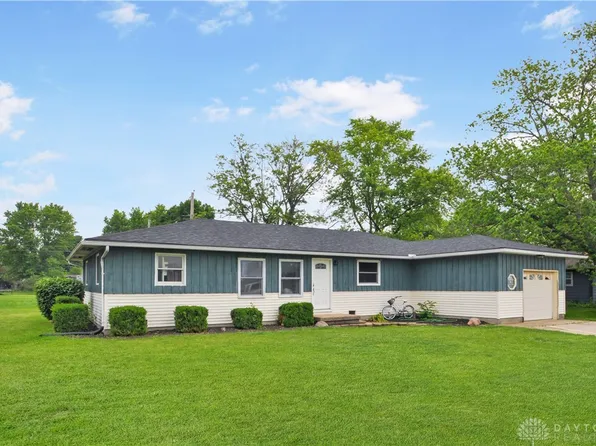 212 E Elroy Ansonia Rd, Ansonia, OH 45303