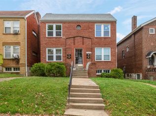 3932 Dunnica Ave, Saint Louis, MO 63116