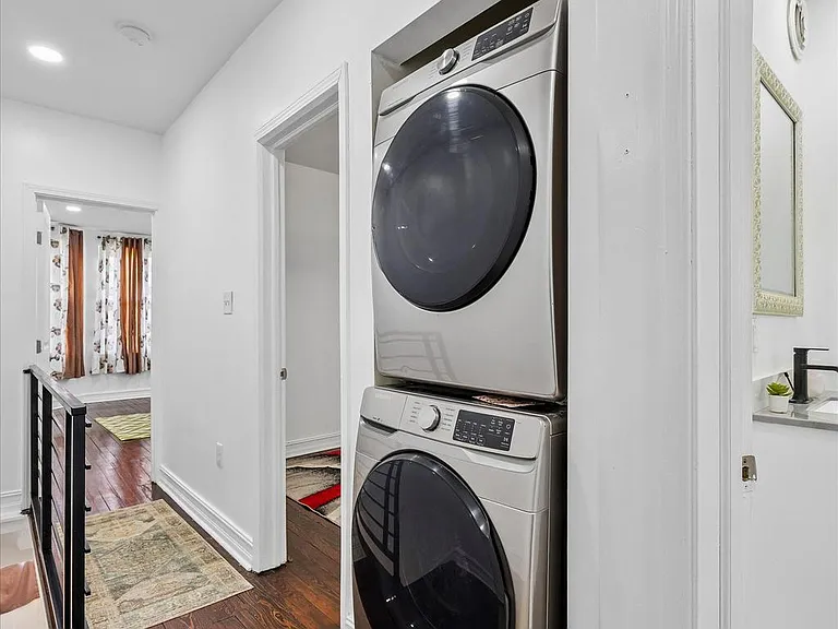 2308 Nicholas St — Photo 14