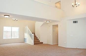 4th image of 14264 Tuolumne Ct