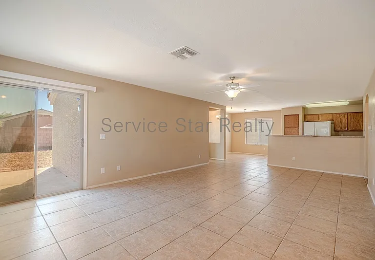 23985 W Pecan Rd — Photo 9