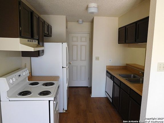 4th image of 11611 Capotillo APT 3