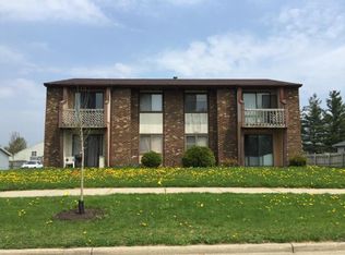 1153 Country Ln APT 4, Holland, MI 49423