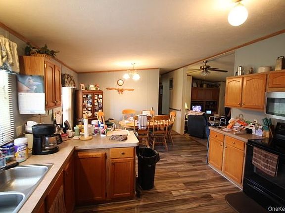 4th image of 440 Debruce Road