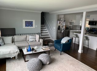 307 Weed Ave, Stamford, CT 06902