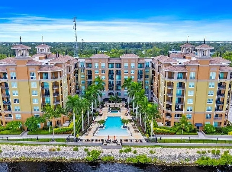 2825 Palm Beach Blvd #317 — Photo 24
