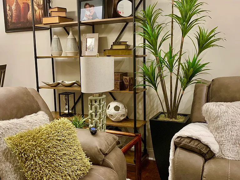 1824 Fox Den Way #4 — Photo 4